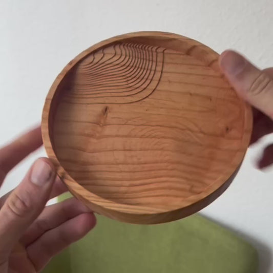 Runde Eschenholz-Ablage – Ordnung für Schlüssel & Alltag